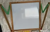 Tabla Educativa 2 in 1 din Lemn – Abac, Ceas si 2 Fete (Creta/Marker) - Ca Noua!