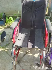 scaun cu rotile pentru persoane cu dizabilitari