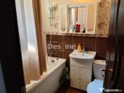 Apartament 2 camere semi-decomandat, mobilat, cart. Valea Ro 