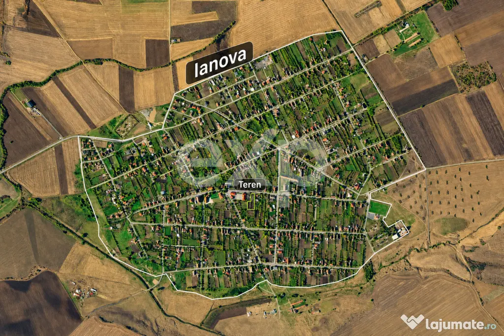 De vânzare: teren în centrul localității Ianova