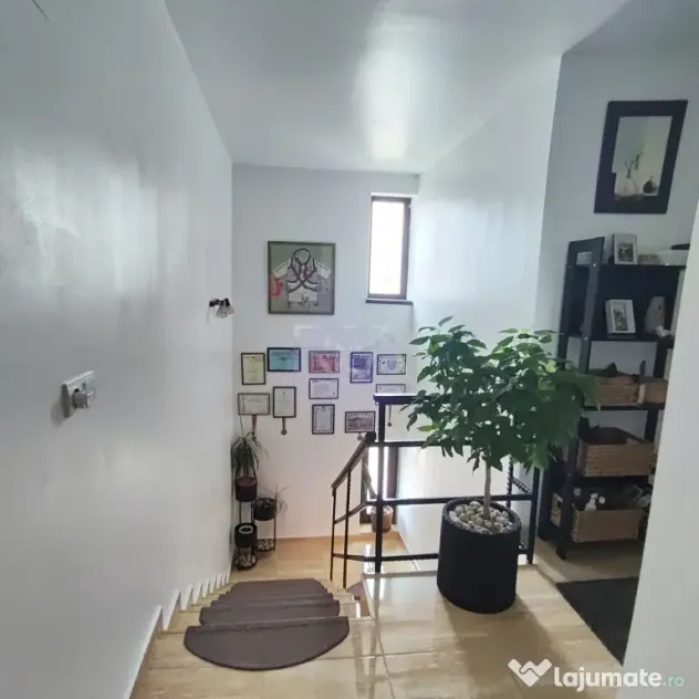 Casa duplex 4 camere - 2 bai - 200 mp teren, Bragadiru Crist