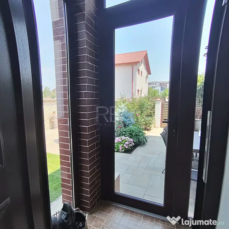 Casa duplex 4 camere - 2 bai - 200 mp teren, Bragadiru Crist