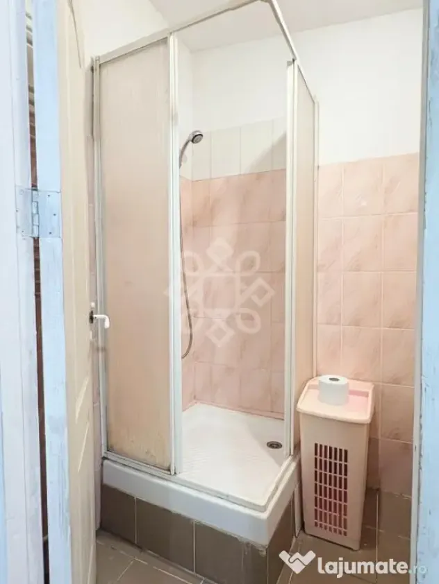 Casa individuala cu teren 226 mp in Iosia
