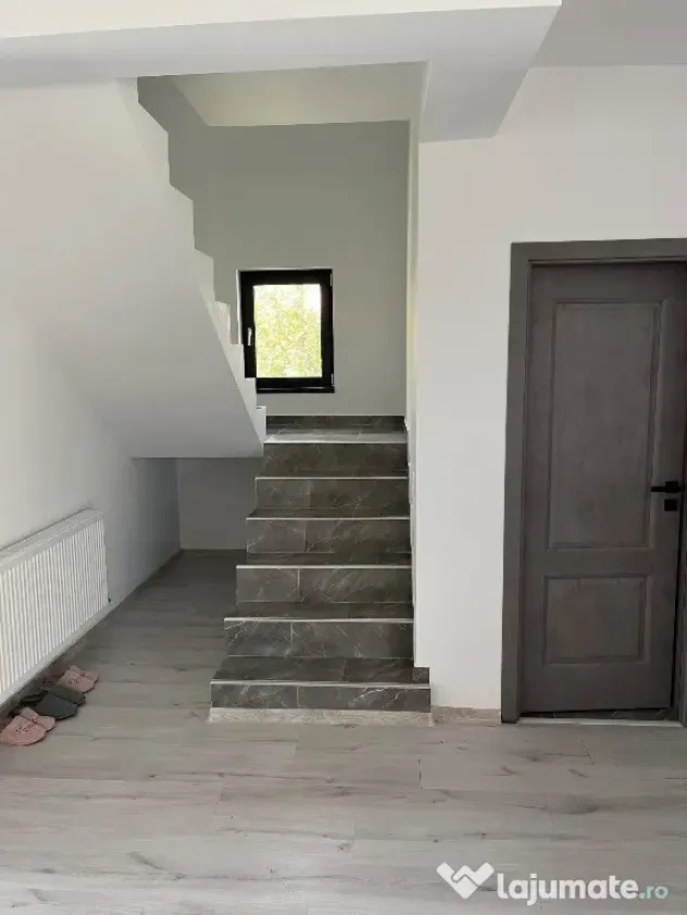 Casa 4 camere 2 bai Holboca teren 500mp