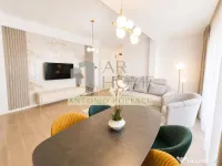 Apartament 3 camere, prima , Ploiesti, ultracentral. 