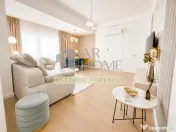 Apartament 3 camere, prima , Ploiesti, ultracentral. 
