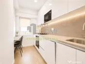 Apartament 3 camere, prima , Ploiesti, ultracentral. 