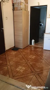 Apartament 3 camere, decomandat, Manastur, parter