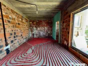 Casă la rosu P+1 de vânzare în Chitila | 5 camere | 40...