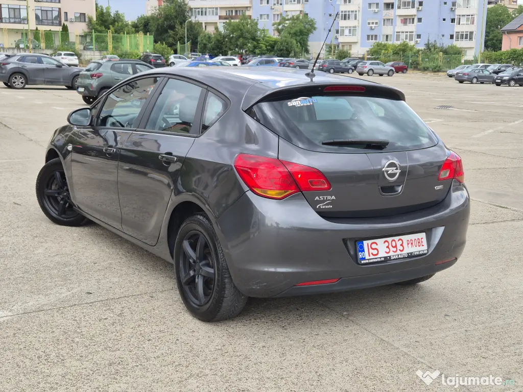OPEL Astra 2011 — imagine 4