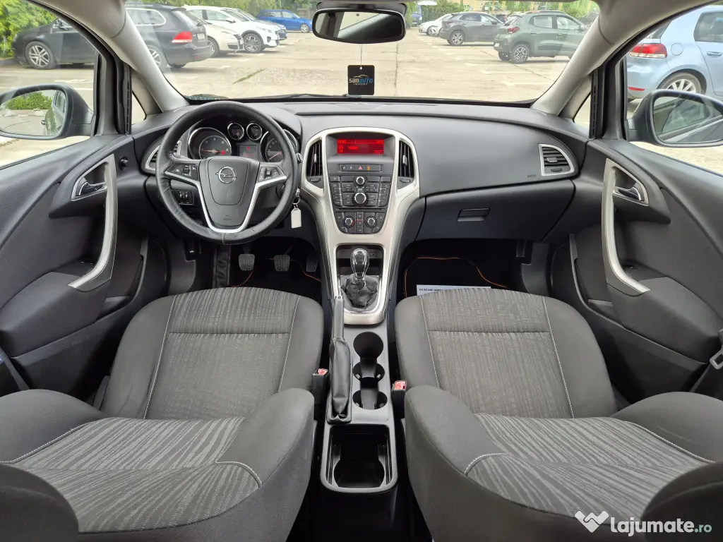 OPEL Astra 2011 — imagine 5