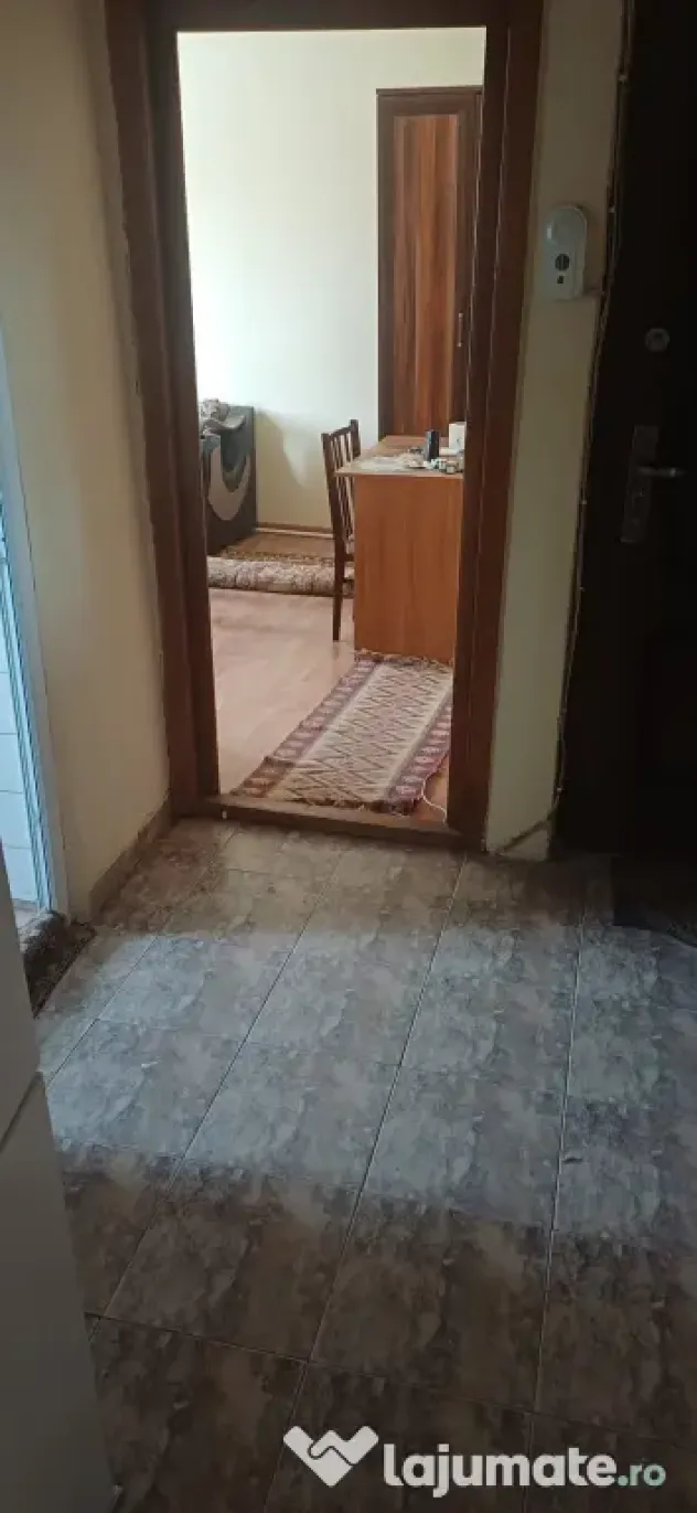 Apartament 2 camere str. Bucuresti-Ghica