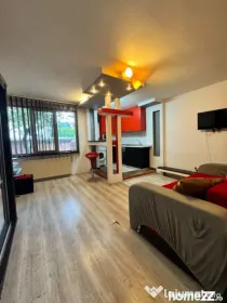 Garsonieră 28.50 mp, complet mobilată și utilată, zona S