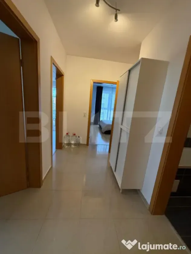 Apartament 2 camere, 52 mp, parcare si boxa, lift, zona Avan
