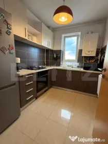 Apartament 2 camere, 52 mp, parcare si boxa, lift, zona Avan