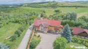 Casă + curte amenajată | 5 dormitoare, saună, sală sp... 