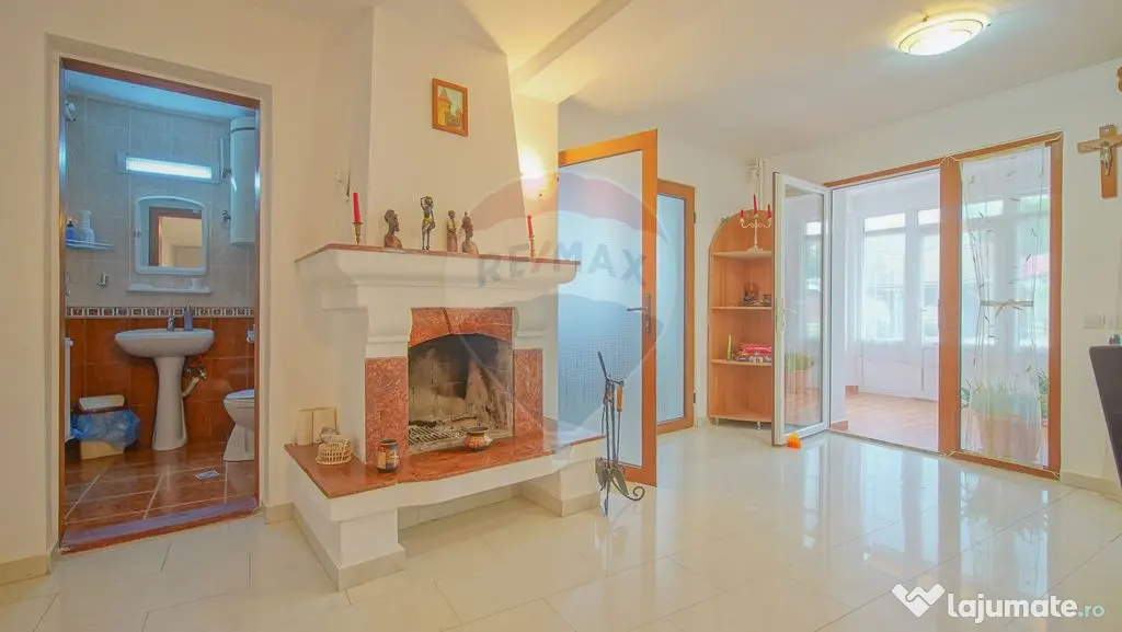 Casă + curte amenajată | 5 dormitoare, saună, sală sp...