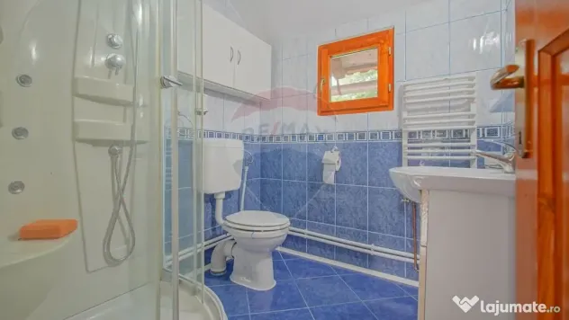 Casă + curte amenajată | 5 dormitoare, saună, sală sp...