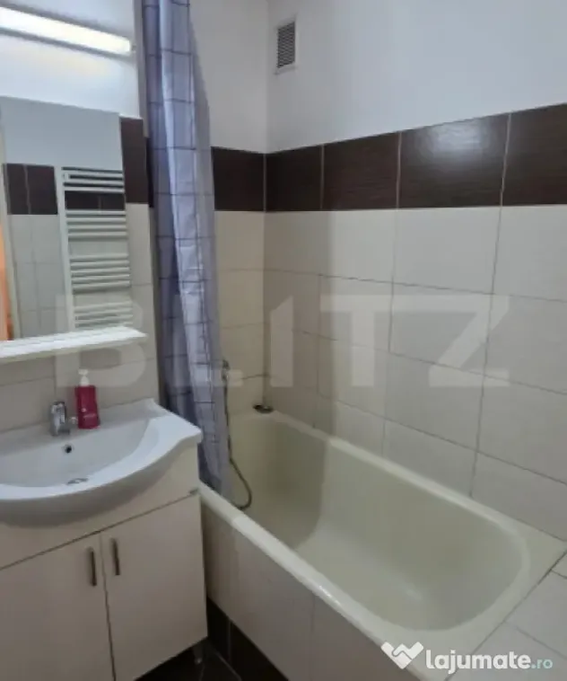 Garsoniera de inchiriat, 28 mp, zona 7 Noiembrie - Tg. Mures