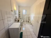 Proprietate cu două case, 145 mp, anexe si teren 1.300 mp, 