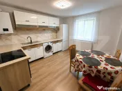 Proprietate cu două case, 145 mp, anexe si teren 1.300 mp, 