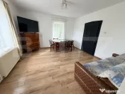 Proprietate cu două case, 145 mp, anexe si teren 1.300 mp, 