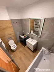 Apartament cu 2 camere ,etaj 1, 70mp util , balcon 12mp, Bar
