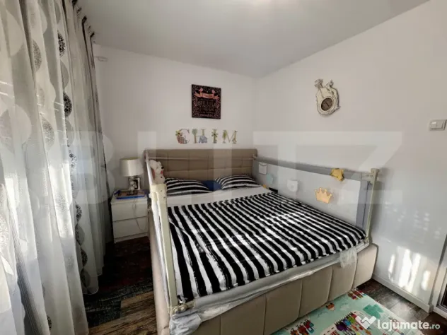 Apartament 2 camere semidecomandat - Cartier Rovine zona Pen