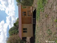 Teren intravilan 1.000 mp+Cabană Noua+Utilitati,panoramă Superbă Munți,Daesti,VL