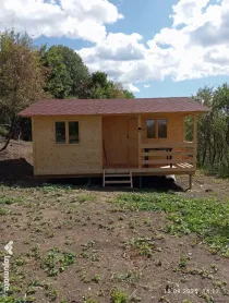Teren intravilan 1.000 mp+Cabană Noua+Utilitati,panoramă Superbă Munți,Daesti,VL