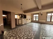 Imobil comercial (Ocna de Sus, jud. Harghita) 