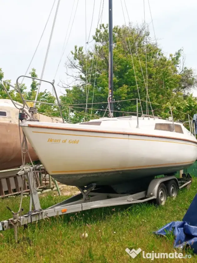 Vând Velier NEPTUN 22