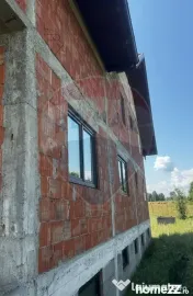 Casă / Vilă cu 6 camere de vânzare 