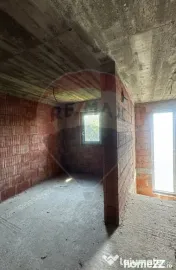 Casă / Vilă cu 6 camere de vânzare 