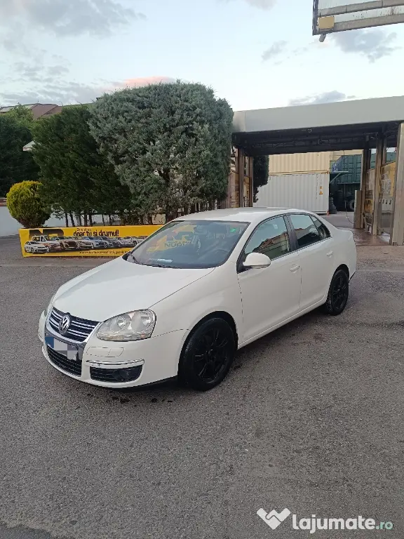 Închiriez auto VW