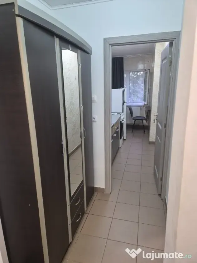 Garsonieră de închiriat sector 4 Berceni sos. Giurgiului