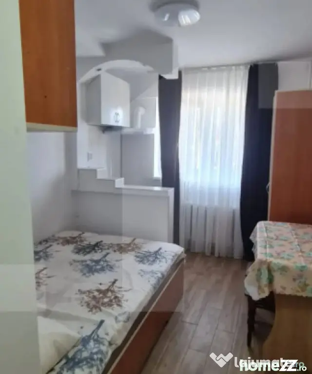 Garsoniera 1 camera, 13.77 mp, zona Parcul Tineretului