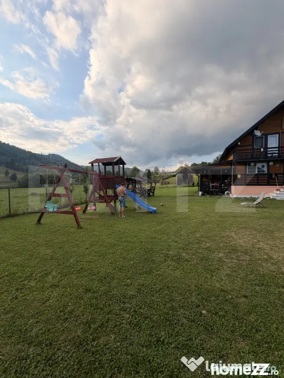 Casa de vacanta , 114 mp , 1080 mp teren, Vama, Bucovina - Suceava (Suceava)