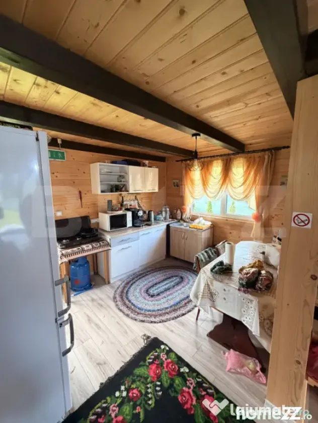 Casa de vacanta , 114 mp , 1080 mp teren, Vama, Bucovina - Suceava (Suceava)
