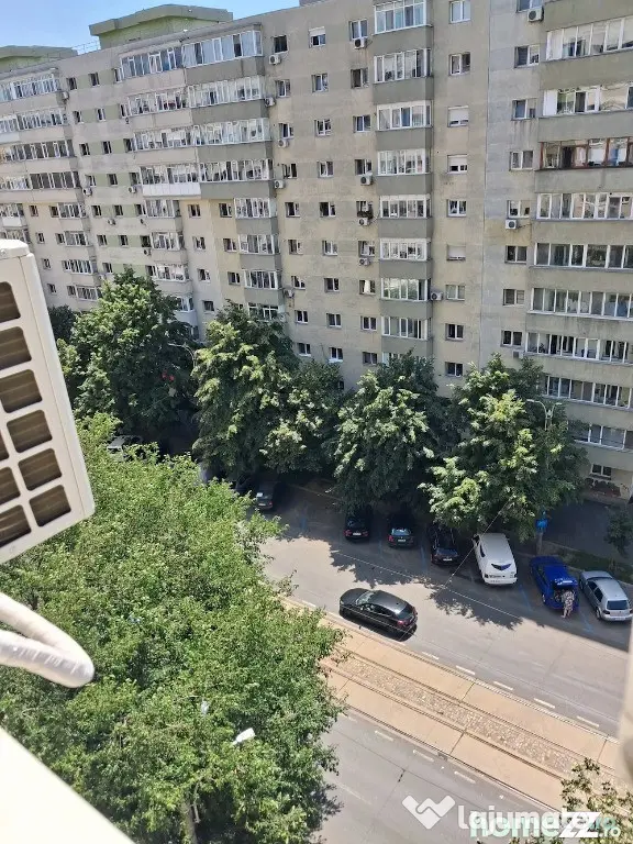 Iancului ritmului etaj 8