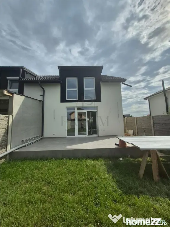 Duplex deosebit - zona buna - finisaje top - Mosnita Noua (Timis)