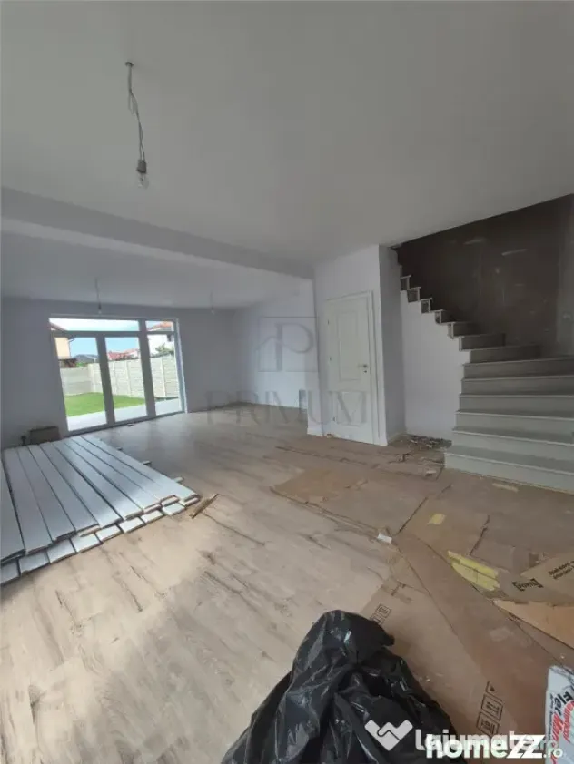 Duplex deosebit - zona buna - finisaje top - Mosnita Noua (Timis)