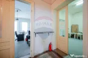 Apartament de vânzare cu 3 camere, str. Cuza Vodă, ultr...