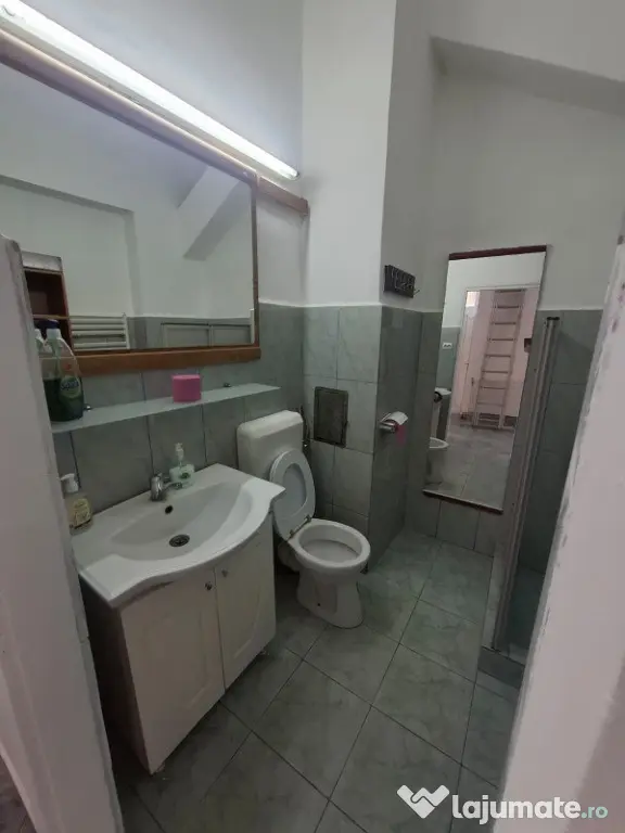 Vand apart 2 camere zona Piata Avram Iancu ID: RH-45340-property