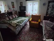 Casă cu 4 camere, mobilată, Mosteni, 35000 EUR 