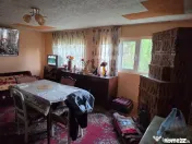 Casă cu 4 camere, mobilată, Mosteni, 35000 EUR 