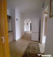 Apartament 3 camere de vânzare – Micro 21 | Etaj 2/4 | Centrală Ariston | Izolat 