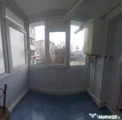 Apartament 3 camere de vânzare – Micro 21 | Etaj 2/4 | Centrală Ariston | Izolat 