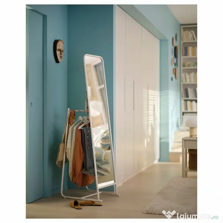 IKEA Oglindă KNAPPER - stare buna