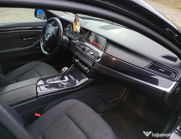 BMW 528i (2.0 benzină), facelift, 245 CP, xdrive 10.2015